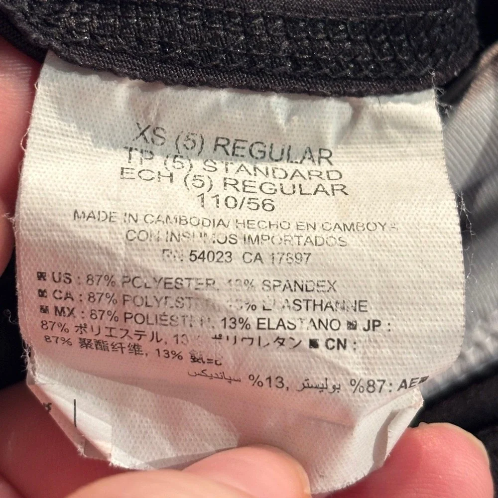 Old Navy Active Girls Black Compression Athletic Shorts Size XS 5 Geometric Band